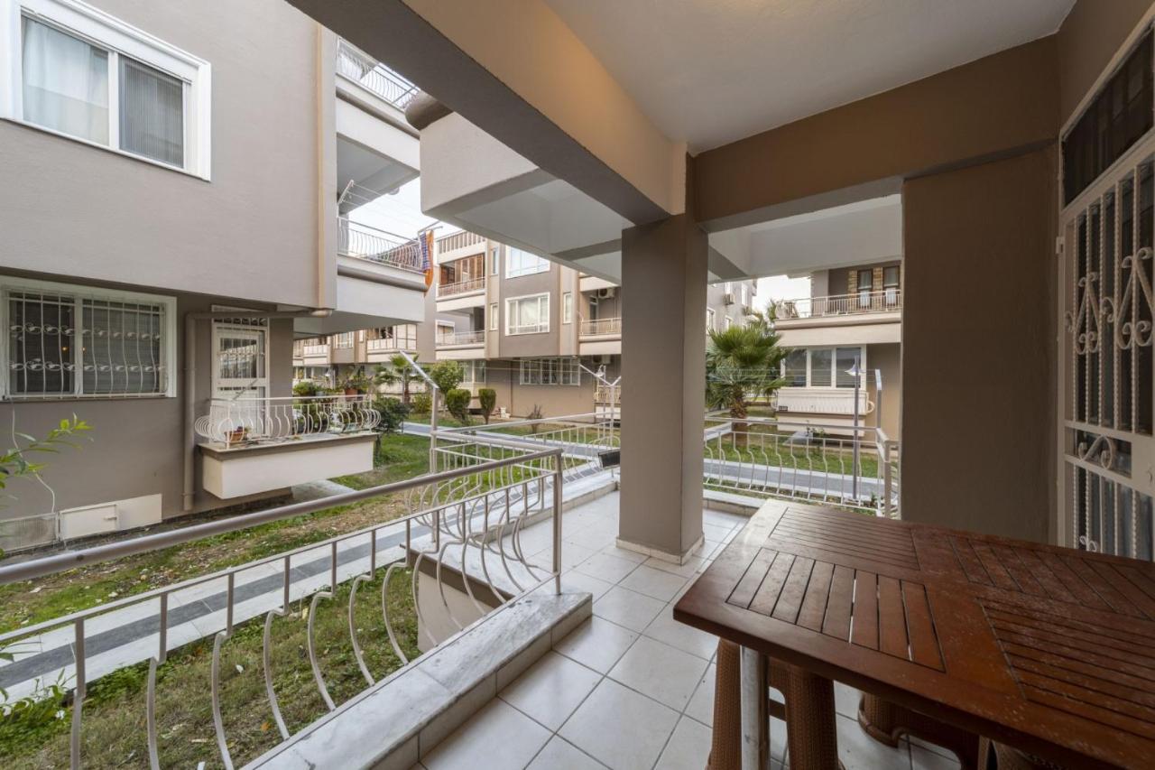 Vibrant Flat With Lovely Balcony In Muratpasa Antalya Exterior photo